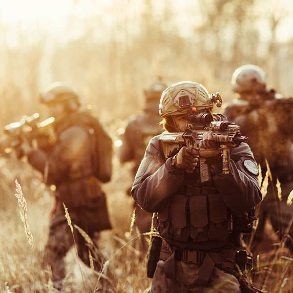 MILITÄR